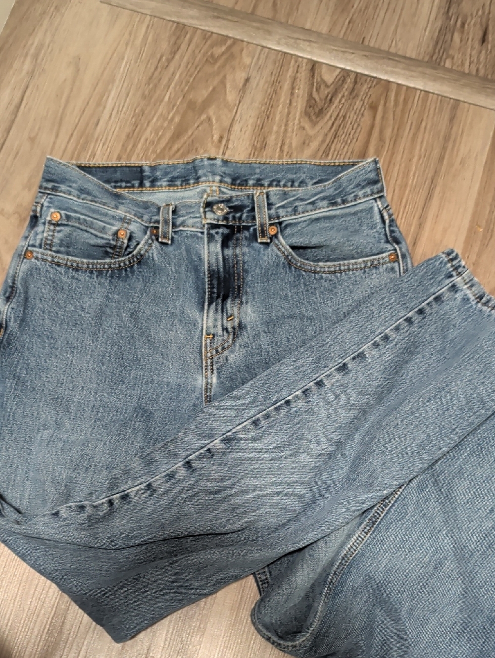 Levi's Medium Blue Straight Men’s Jeans